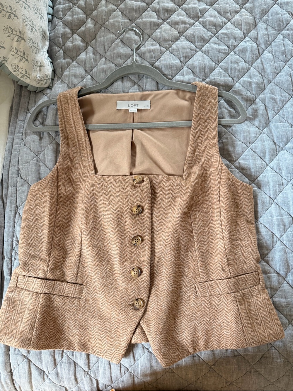 LOFT Camel Tan Herringbone Button Front Vest